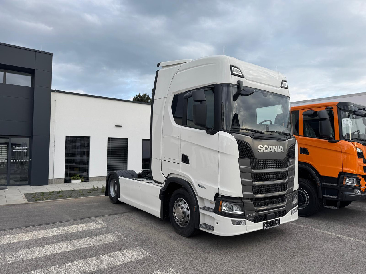 SCANIA S500A4x2LA N323 - Tractor: foto 1 SCANIA S500A4x2LA N323 - Tractor: foto 1
