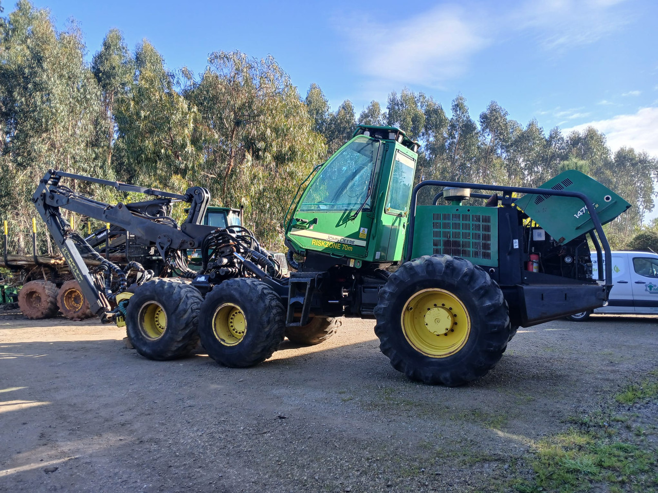 John Deere 1470D ECO III - Harvester: foto 1 John Deere 1470D ECO III - Harvester: foto 1