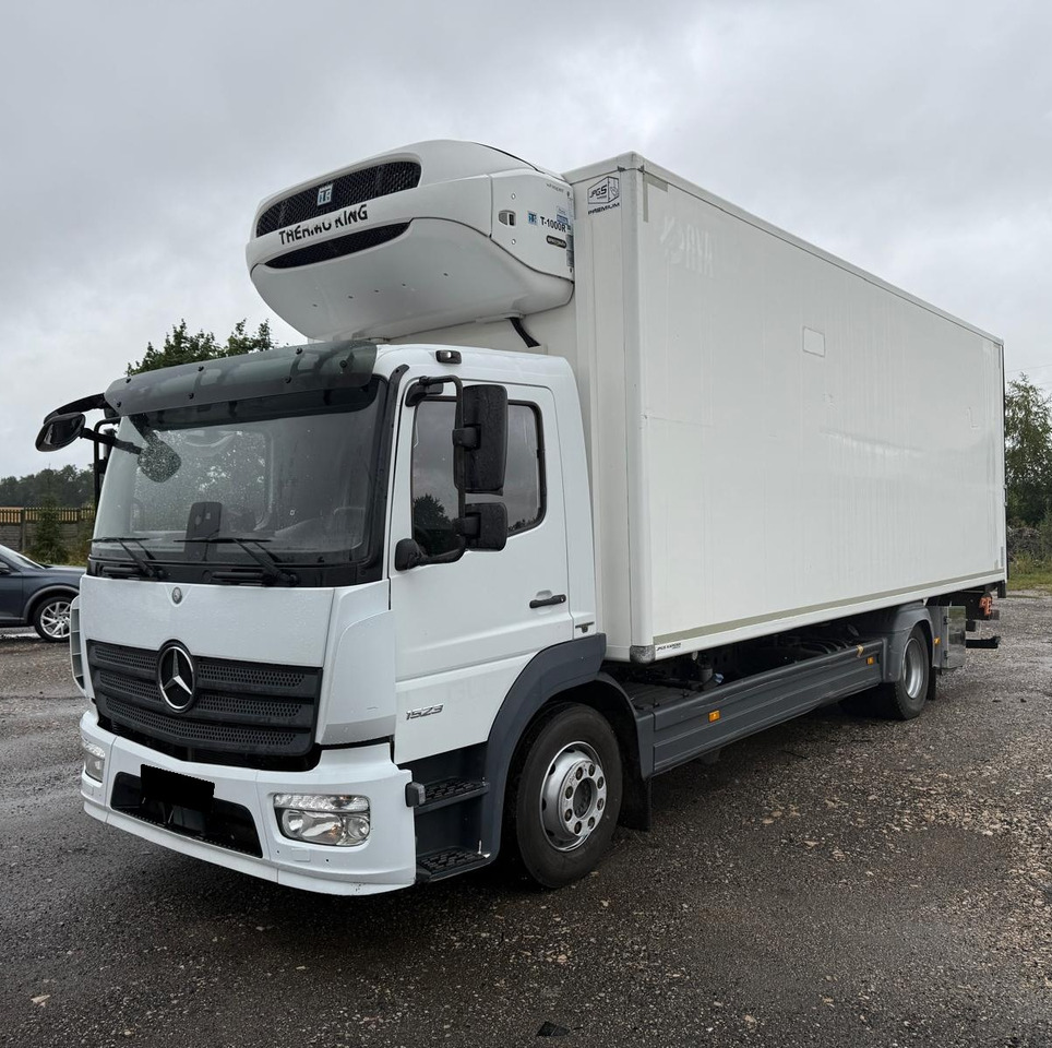 MERCEDES-BENZ ATEGO 1523 - Camião frigorífico: foto 1 MERCEDES-BENZ ATEGO 1523 - Camião frigorífico: foto 1