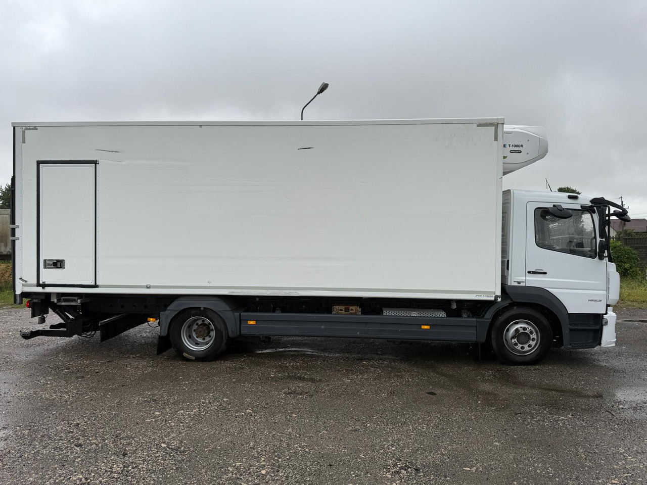 MERCEDES-BENZ ATEGO 1523 - Camião frigorífico: foto 5 MERCEDES-BENZ ATEGO 1523 - Camião frigorífico: foto 5