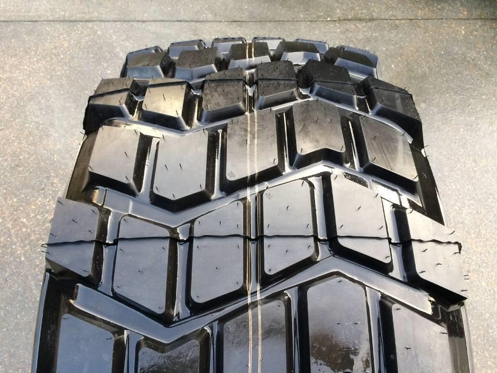 Michelin 525/65R20.5 XS - NEW - Pneu por Máquina agrícola: foto 2 Michelin 525/65R20.5 XS - NEW - Pneu por Máquina agrícola: foto 2
