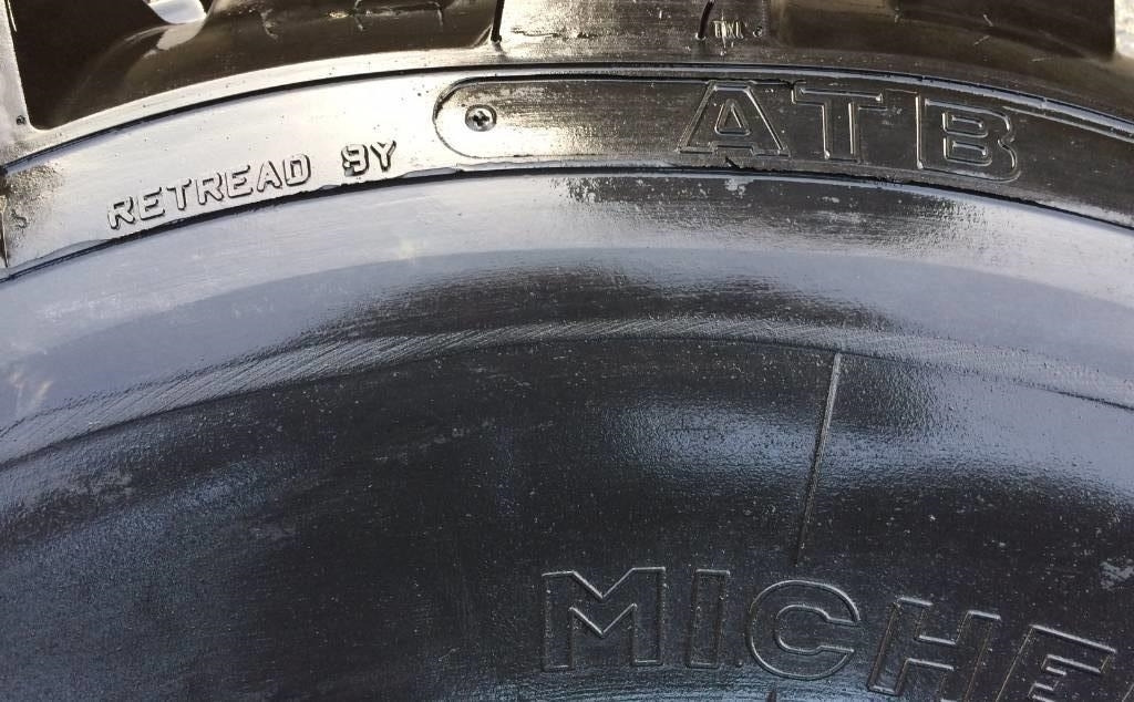 Michelin 525/65R20.5 XS - RECAP - Pneu por Máquina agrícola: foto 5 Michelin 525/65R20.5 XS - RECAP - Pneu por Máquina agrícola: foto 5