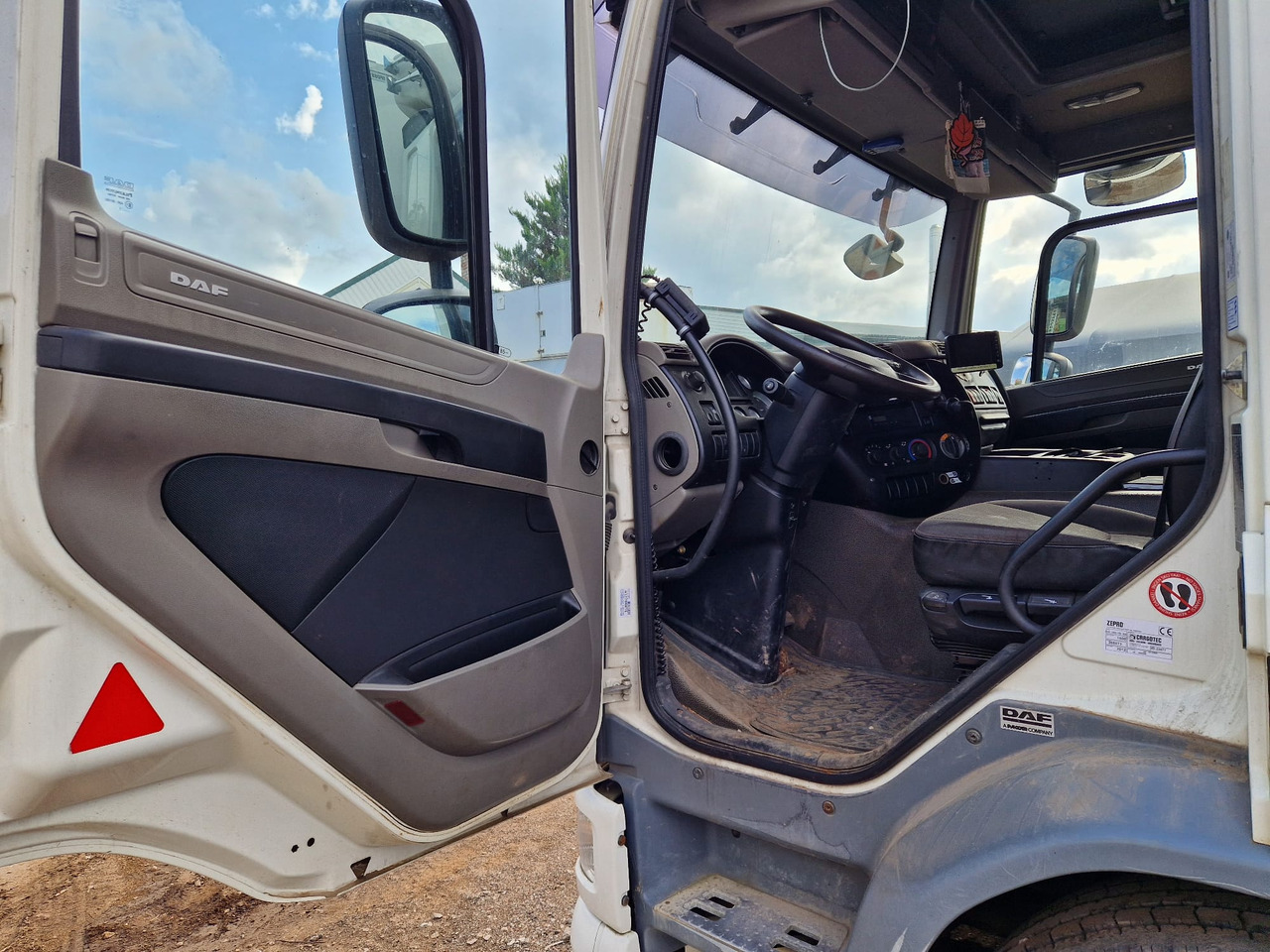 Máquina de perfuração direcional TRACTO-TECHNIK GRUNDODRILL 13X: foto 9