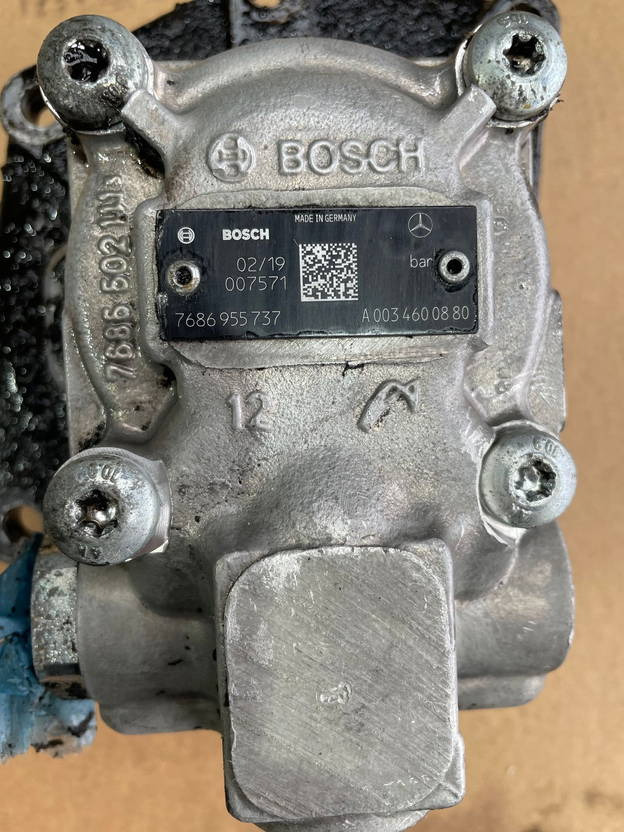 Bosch Hydraulikpumpe Citaro Bosch A0034600880 Lenkung Mercedes - Bomba hidráulica por Ônibus: foto 1 Bosch Hydraulikpumpe Citaro Bosch A0034600880 Lenkung Mercedes - Bomba hidráulica por Ônibus: foto 1