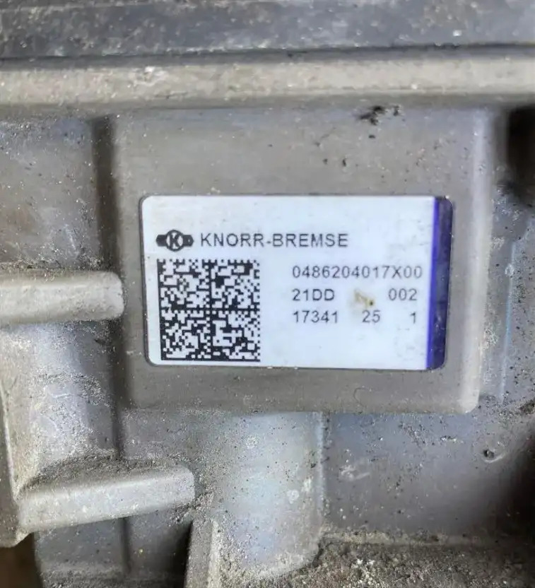 MAN Knorr Bremse 0486204017 Ventil EBS 81.52106.6014 Zweikanalmodul - Sistema elétrico por Ônibus: foto 3 MAN Knorr Bremse 0486204017 Ventil EBS 81.52106.6014 Zweikanalmodul - Sistema elétrico por Ônibus: foto 3