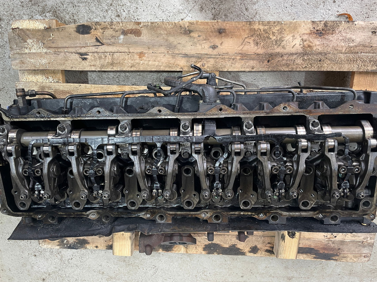 MAN Motor MAN Lions City D2066 LUH 52 Zylinderkopf Nockenwelle - Cabeça do motor por Ônibus: foto 3 MAN Motor MAN Lions City D2066 LUH 52 Zylinderkopf Nockenwelle - Cabeça do motor por Ônibus: foto 3