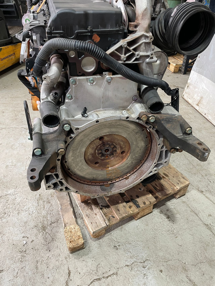 MAN Motor MAN TGX TGS D2676 Euro 6 Lf25 LF 25 - Motor e peças por Camião: foto 2 MAN Motor MAN TGX TGS D2676 Euro 6 Lf25 LF 25 - Motor e peças por Camião: foto 2