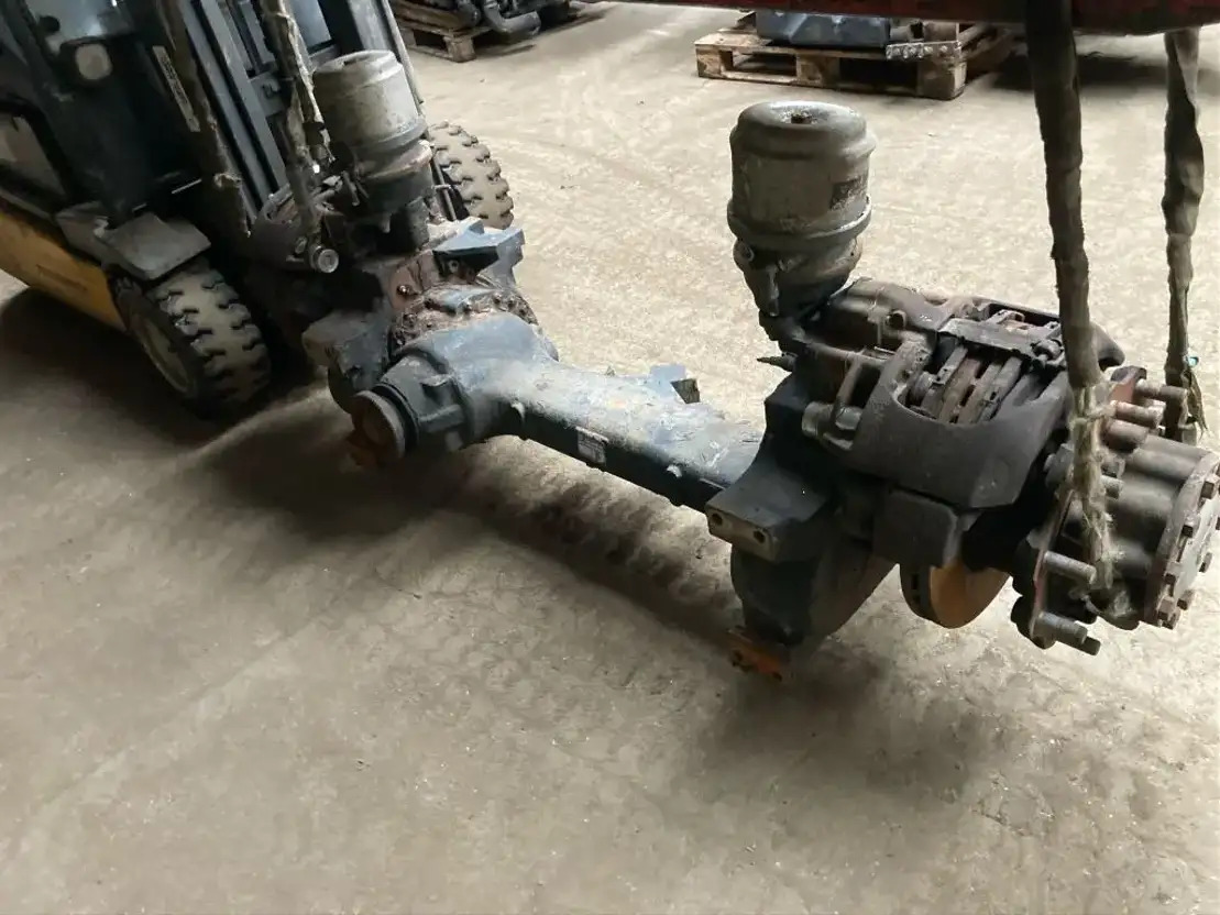 ZF Hinterachse Axis ZF AV132/90 5,13 4472036457 MAN Lions City A21 - Eixo traseiro por Ônibus: foto 1 ZF Hinterachse Axis ZF AV132/90 5,13 4472036457 MAN Lions City A21 - Eixo traseiro por Ônibus: foto 1