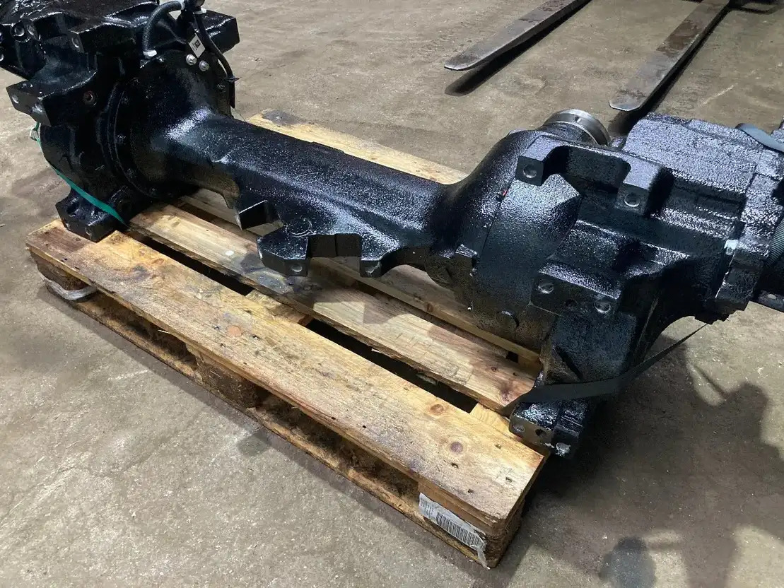 ZF Hinterachse ZF AV 133/87 4472037311 6,20 A6443501101 Citaro Mercedes C2 Euro - Eixo traseiro por Ônibus: foto 5 ZF Hinterachse ZF AV 133/87 4472037311 6,20 A6443501101 Citaro Mercedes C2 Euro - Eixo traseiro por Ônibus: foto 5