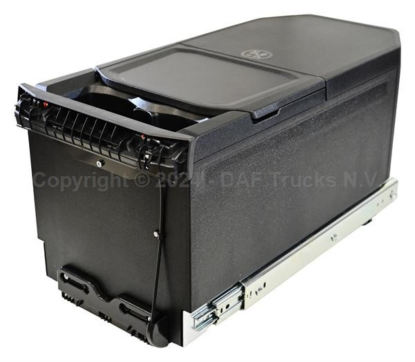 DAF OE LODÓWKA CHŁODZIARKA DAF OE XF XG XG+ 2318729 - Cabine e interior: foto 4 DAF OE LODÓWKA CHŁODZIARKA DAF OE XF XG XG+ 2318729 - Cabine e interior: foto 4