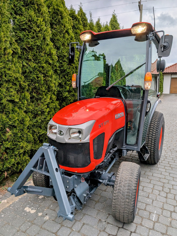 Kubota ST371 - Máquina agrícola: foto 2 Kubota ST371 - Máquina agrícola: foto 2