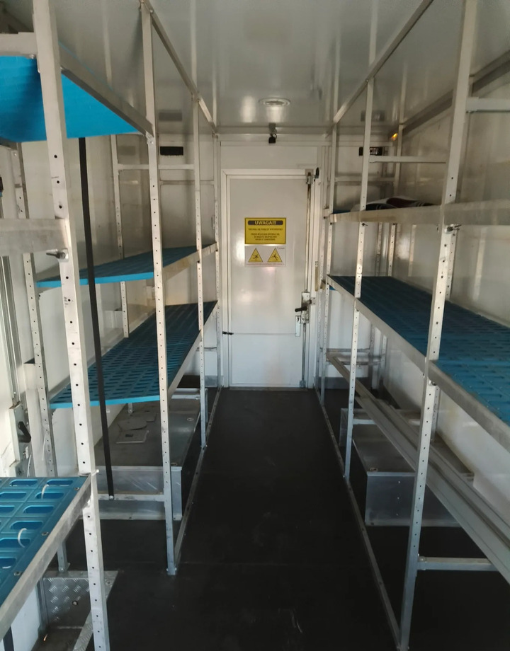 Carrinha de contentor IVECO DAILY 35S14: foto 7