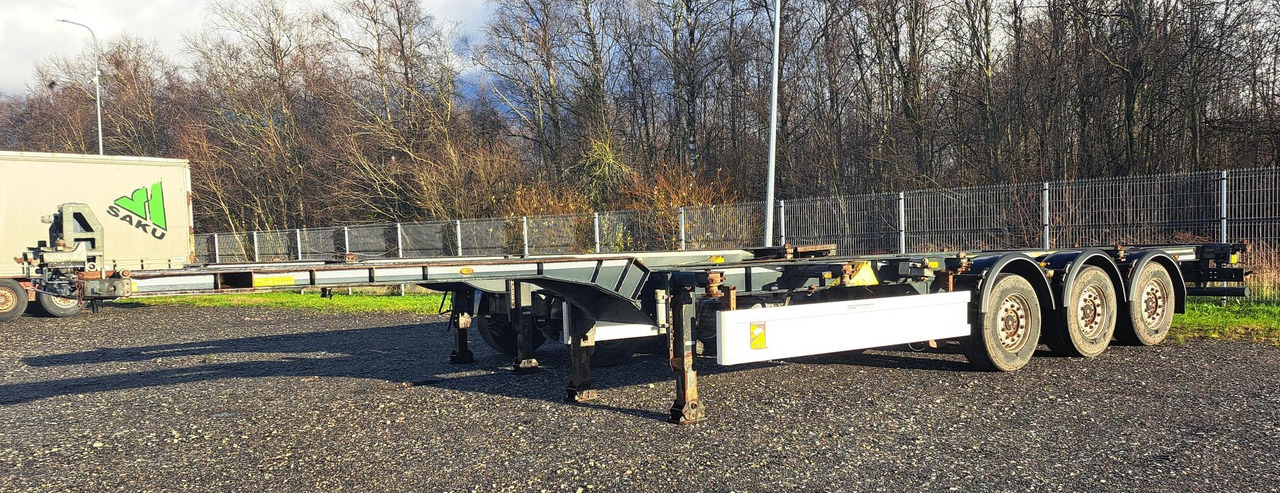 RENDERS EURO 922 - Semi-reboque transportador de contêineres/ Caixa móvel: foto 2 RENDERS EURO 922 - Semi-reboque transportador de contêineres/ Caixa móvel: foto 2