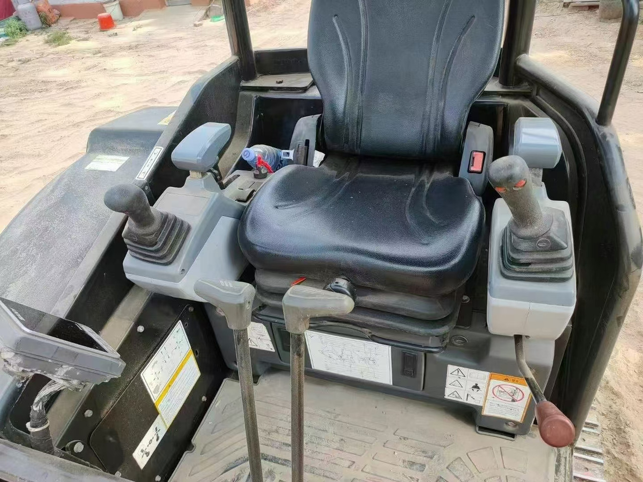 SANY SY26U - Mini escavadeira: foto 5 SANY SY26U - Mini escavadeira: foto 5