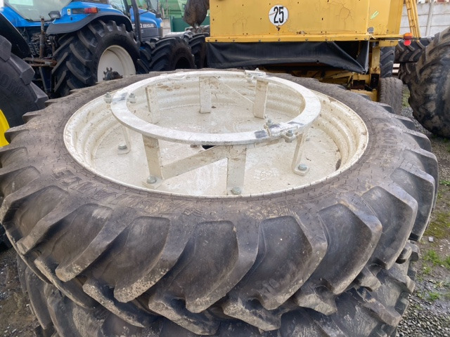 ALLIANCE 300/95R46 - Roda completa por Máquina agrícola: foto 2 ALLIANCE 300/95R46 - Roda completa por Máquina agrícola: foto 2