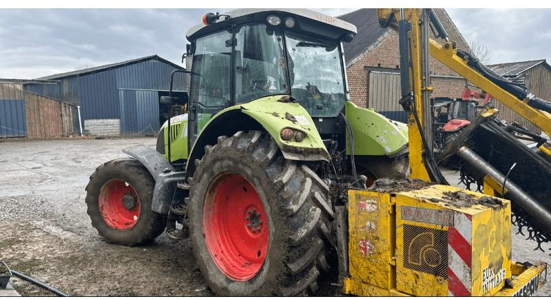CLAAS ARION 610 - Trator: foto 2 CLAAS ARION 610 - Trator: foto 2