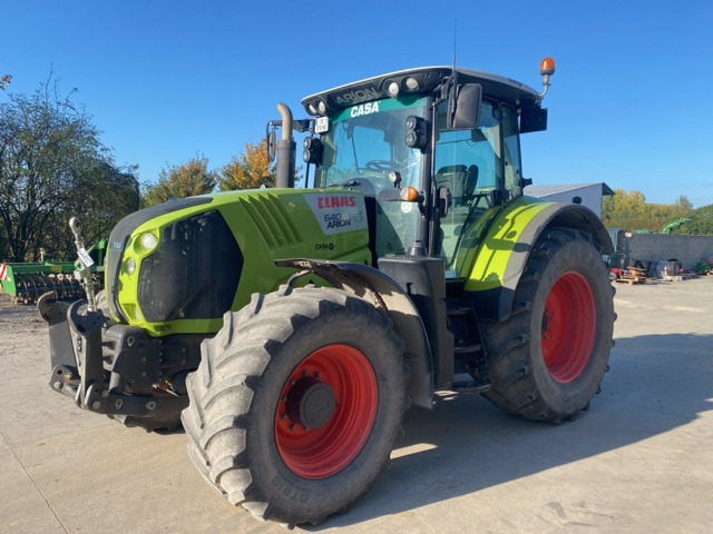 CLAAS ARION 640 CIS - Trator: foto 1 CLAAS ARION 640 CIS - Trator: foto 1