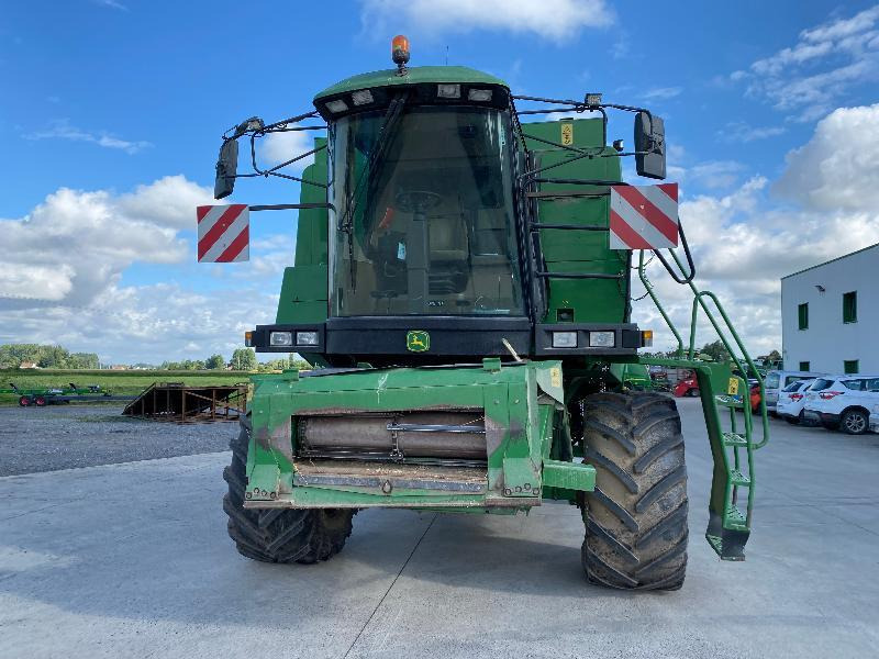 JOHN DEERE 1450 CWS - Ceifeira debulhadora: foto 2 JOHN DEERE 1450 CWS - Ceifeira debulhadora: foto 2
