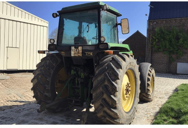 JOHN DEERE 4055 - Trator: foto 3 JOHN DEERE 4055 - Trator: foto 3