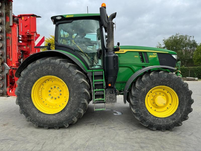 JOHN DEERE 6R250 - Trator: foto 3 JOHN DEERE 6R250 - Trator: foto 3