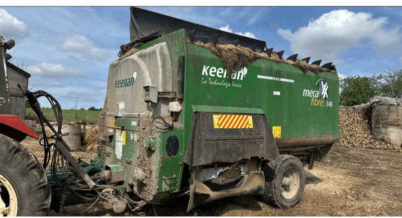 KEENAN MECAFIBRE 340 - Misturadora Alimentadora: foto 1 KEENAN MECAFIBRE 340 - Misturadora Alimentadora: foto 1