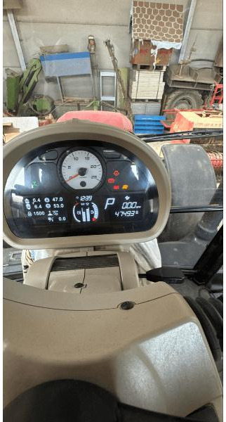 MASSEY-FERGUSON 7719S - Trator: foto 4 MASSEY-FERGUSON 7719S - Trator: foto 4