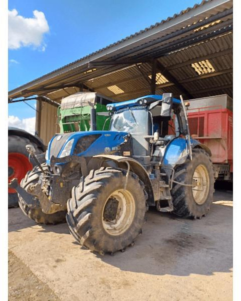 NEW-HOLLAND T7.270 AC - Trator: foto 1 NEW-HOLLAND T7.270 AC - Trator: foto 1
