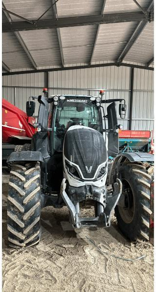 VALTRA T175 - Trator: foto 2 VALTRA T175 - Trator: foto 2