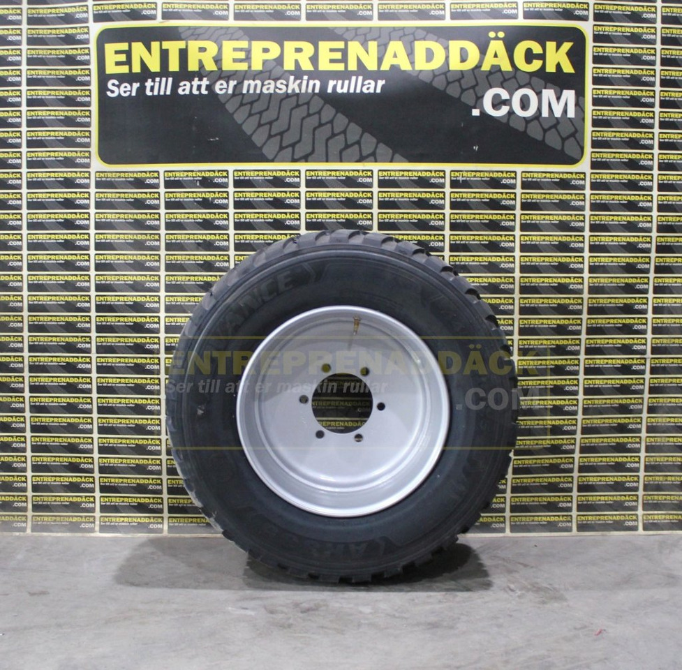 445/45R19.5 Advance Radial AR 835 Extreme steel belted tyres. - Jantes e pneus por Reboque agrícola: foto 5 445/45R19.5 Advance Radial AR 835 Extreme steel belted tyres. - Jantes e pneus por Reboque agrícola: foto 5