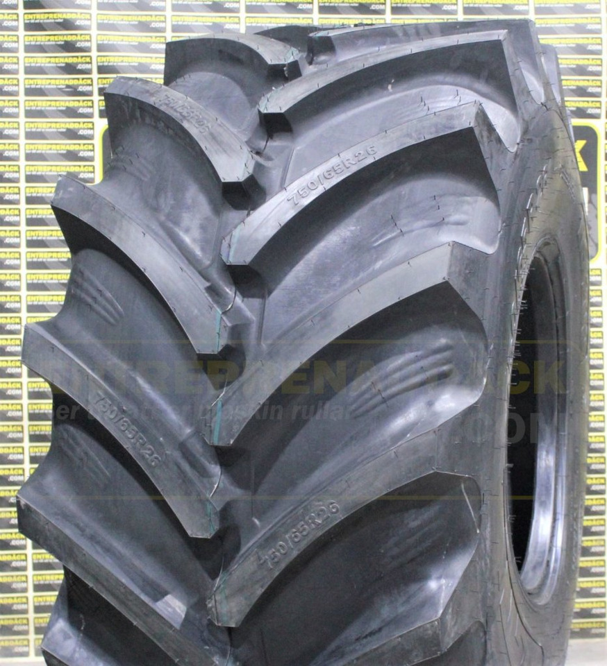GTK RS200 750/65R26 TL 165D/168A8 complete wheels for all loaders! with original - Roda completa por Pá carregadora de rodas: foto 2 GTK RS200 750/65R26 TL 165D/168A8 complete wheels for all loaders! with original - Roda completa por Pá carregadora de rodas: foto 2