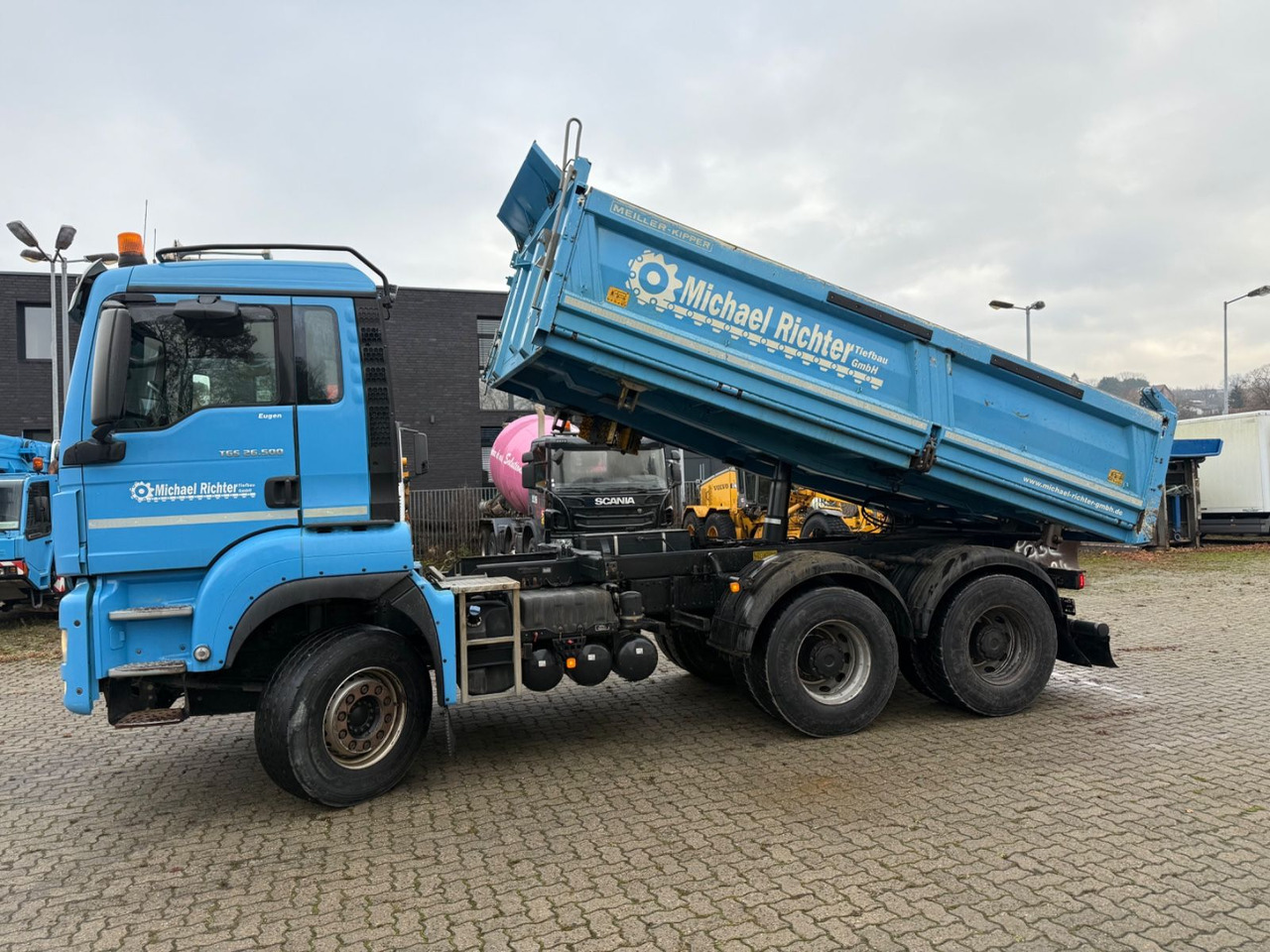 MAN 26.500 - Camião basculante: foto 3 MAN 26.500 - Camião basculante: foto 3