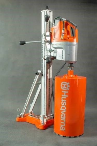 Husqvarna DM650 DS500 - Equipamento de construção: foto 2 Husqvarna DM650 DS500 - Equipamento de construção: foto 2