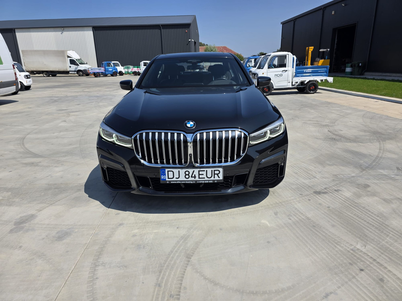 BMW 730 Xdrive Mild-Hybrid - Sedan: foto 1 BMW 730 Xdrive Mild-Hybrid - Sedan: foto 1