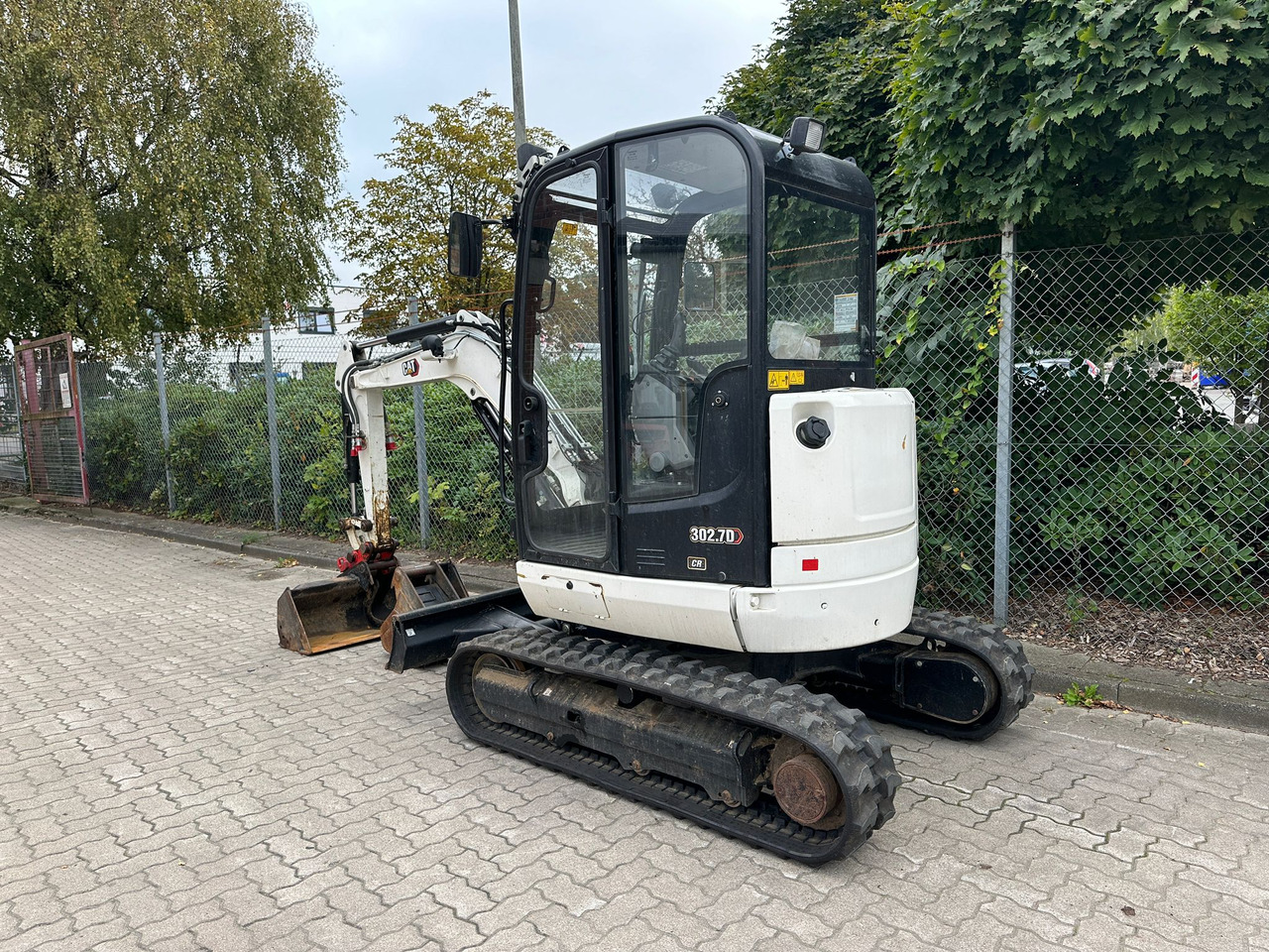 CAT 302.7 DCR Mini excavator, 2 Buckets, TOP !!! - Mini escavadeira: foto 3 CAT 302.7 DCR Mini excavator, 2 Buckets, TOP !!! - Mini escavadeira: foto 3