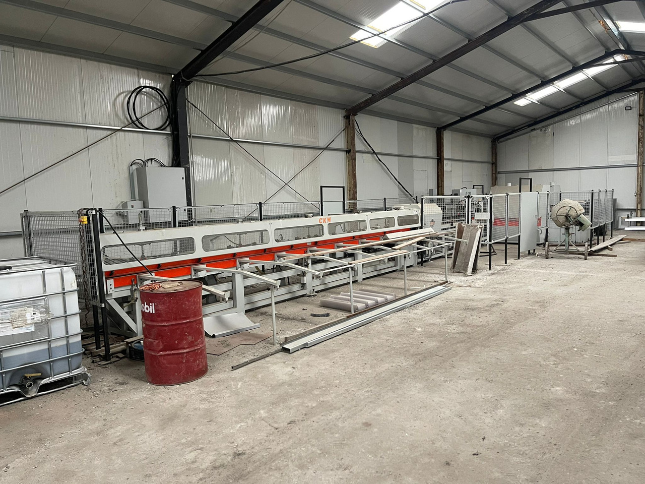 CKM TAIWAN FL12 Fully Auto Finger Jointing Line - Máquina de madeira: foto 2 CKM TAIWAN FL12 Fully Auto Finger Jointing Line - Máquina de madeira: foto 2