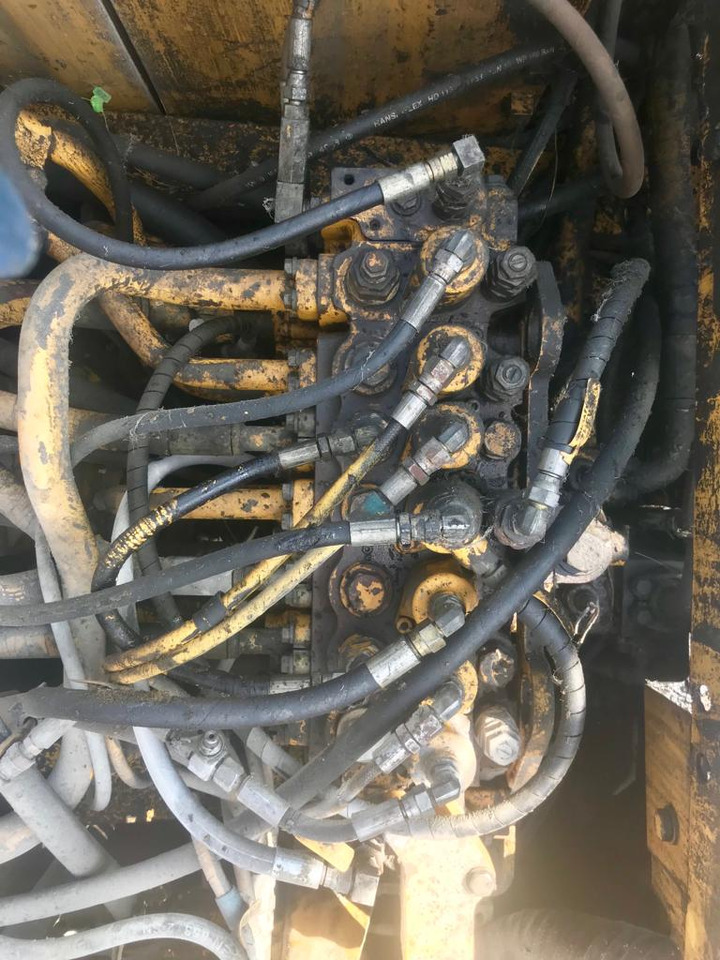 Excavator Komatsu PC 290 LC6 - Escavadora de rastos: foto 2 Excavator Komatsu PC 290 LC6 - Escavadora de rastos: foto 2