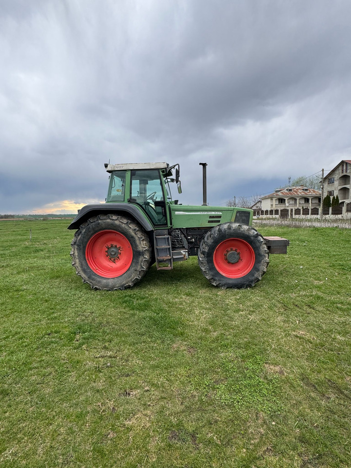 Fendt 824 Tractor - Trator: foto 2 Fendt 824 Tractor - Trator: foto 2