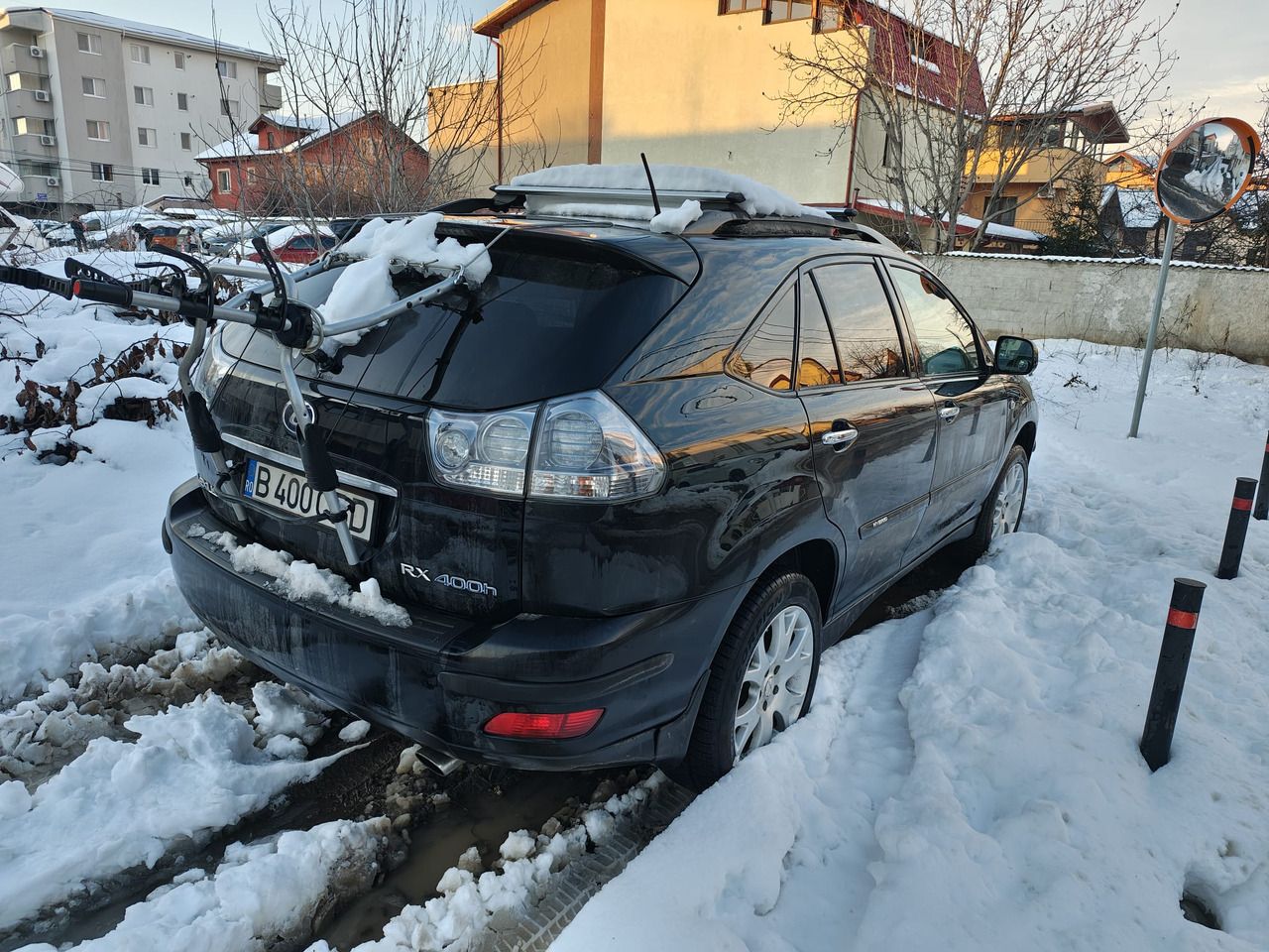 SUV Lexus RX 400H: foto 7 SUV Lexus RX 400H: foto 7