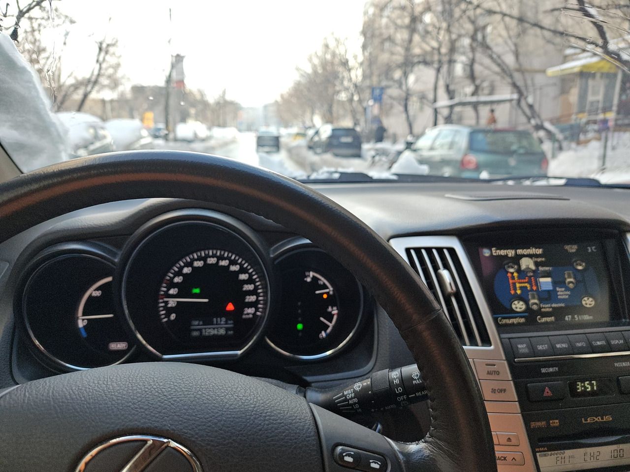SUV Lexus RX 400H: foto 10 SUV Lexus RX 400H: foto 10