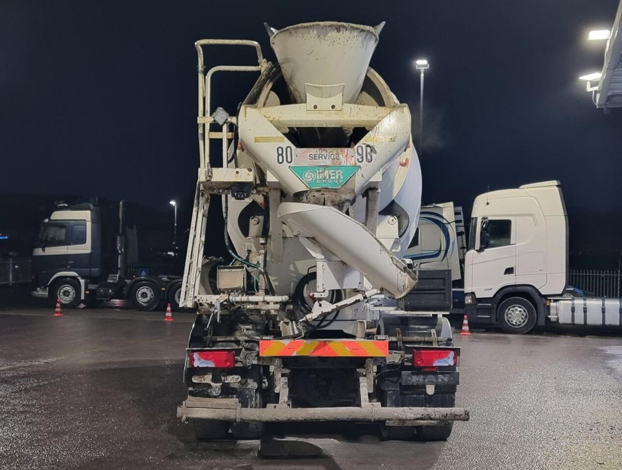 MAN TGS 32.360 8×4 Beton Mixer 9m3 - Camião betoneira: foto 5 MAN TGS 32.360 8×4 Beton Mixer 9m3 - Camião betoneira: foto 5