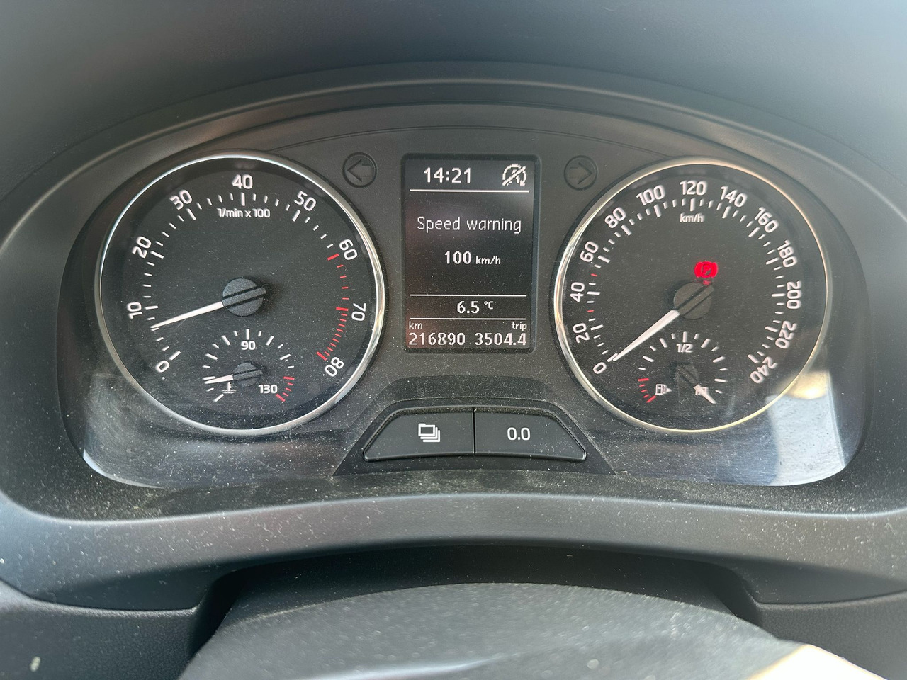 SKODA RAPID - Sedan: foto 4 SKODA RAPID - Sedan: foto 4