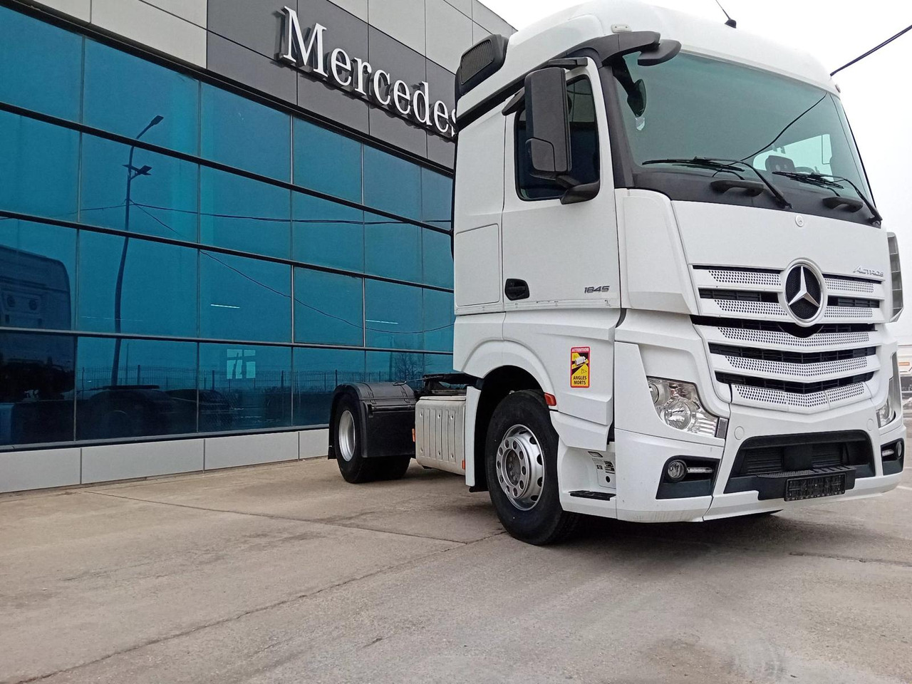 Mercedes-Benz Actros 1845 LS, FULL ADR+PTO, STANDKLIMA, TOP !!! - Tractor: foto 2 Mercedes-Benz Actros 1845 LS, FULL ADR+PTO, STANDKLIMA, TOP !!! - Tractor: foto 2