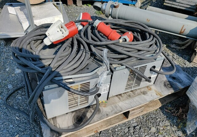 ESAB Monijänniteyksikkö - 3kpl - Equipamento para soldagem: foto 1 ESAB Monijänniteyksikkö - 3kpl - Equipamento para soldagem: foto 1