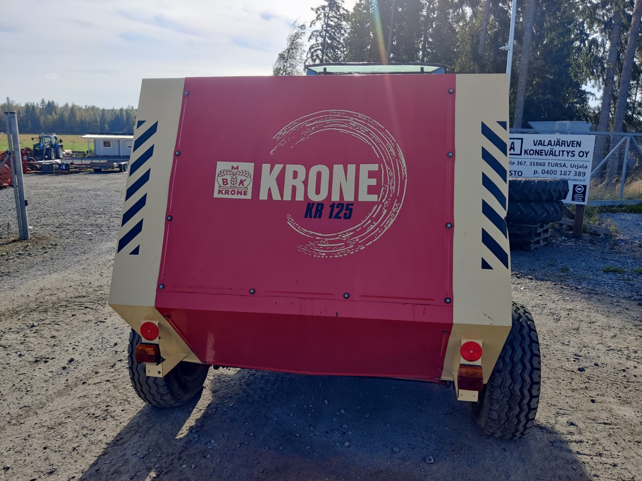 KRONE KR 125 - Enfardadeira de fardos redondos: foto 4 KRONE KR 125 - Enfardadeira de fardos redondos: foto 4
