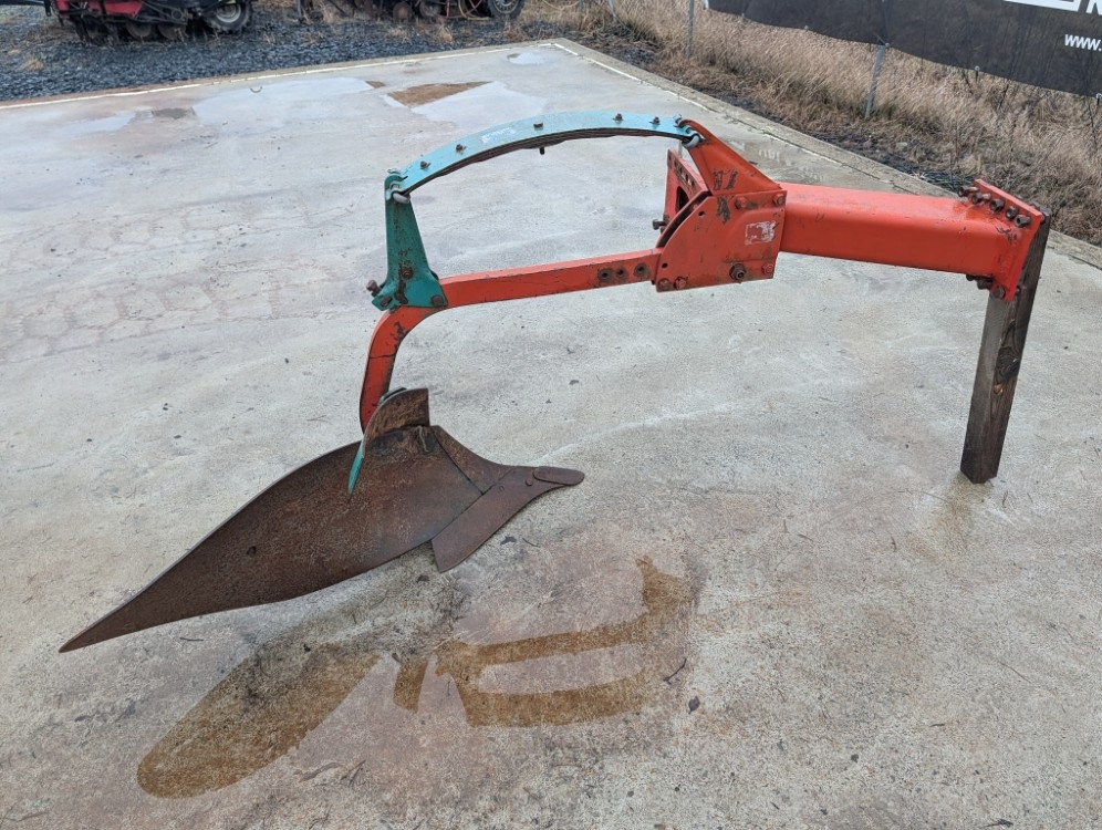 KVERNELAND A8 lisäsiipi - 16 tuumaa - Arado: foto 1 KVERNELAND A8 lisäsiipi - 16 tuumaa - Arado: foto 1