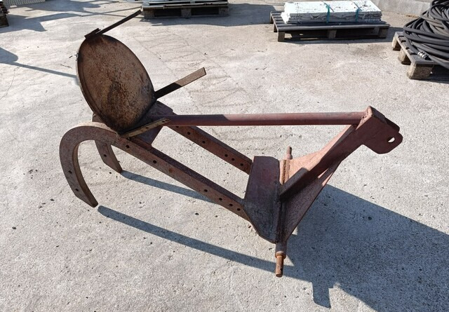 Kantokoukku - kivikoukku - Maquina para lavrar a terra: foto 3 Kantokoukku - kivikoukku - Maquina para lavrar a terra: foto 3