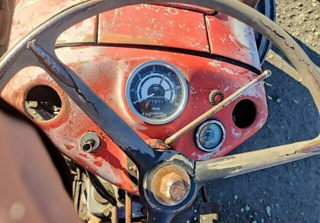 Trator Massey Ferguson 35 - rekisterissä - KATSO VIDEO: foto 11 Trator Massey Ferguson 35 - rekisterissä - KATSO VIDEO: foto 11