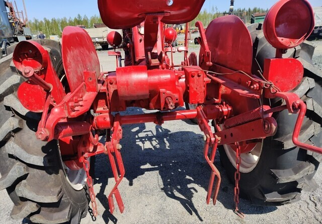 Trator Massey Harris Traktori - bensiini: foto 6