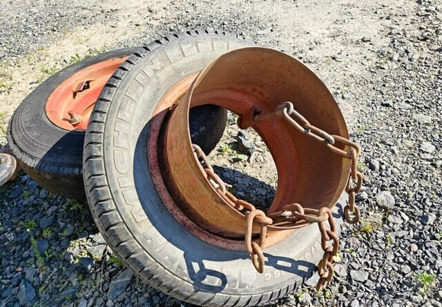 Paripyörät puimuriin 16 tuumaa - Roda completa por Máquina agrícola: foto 3 Paripyörät puimuriin 16 tuumaa - Roda completa por Máquina agrícola: foto 3