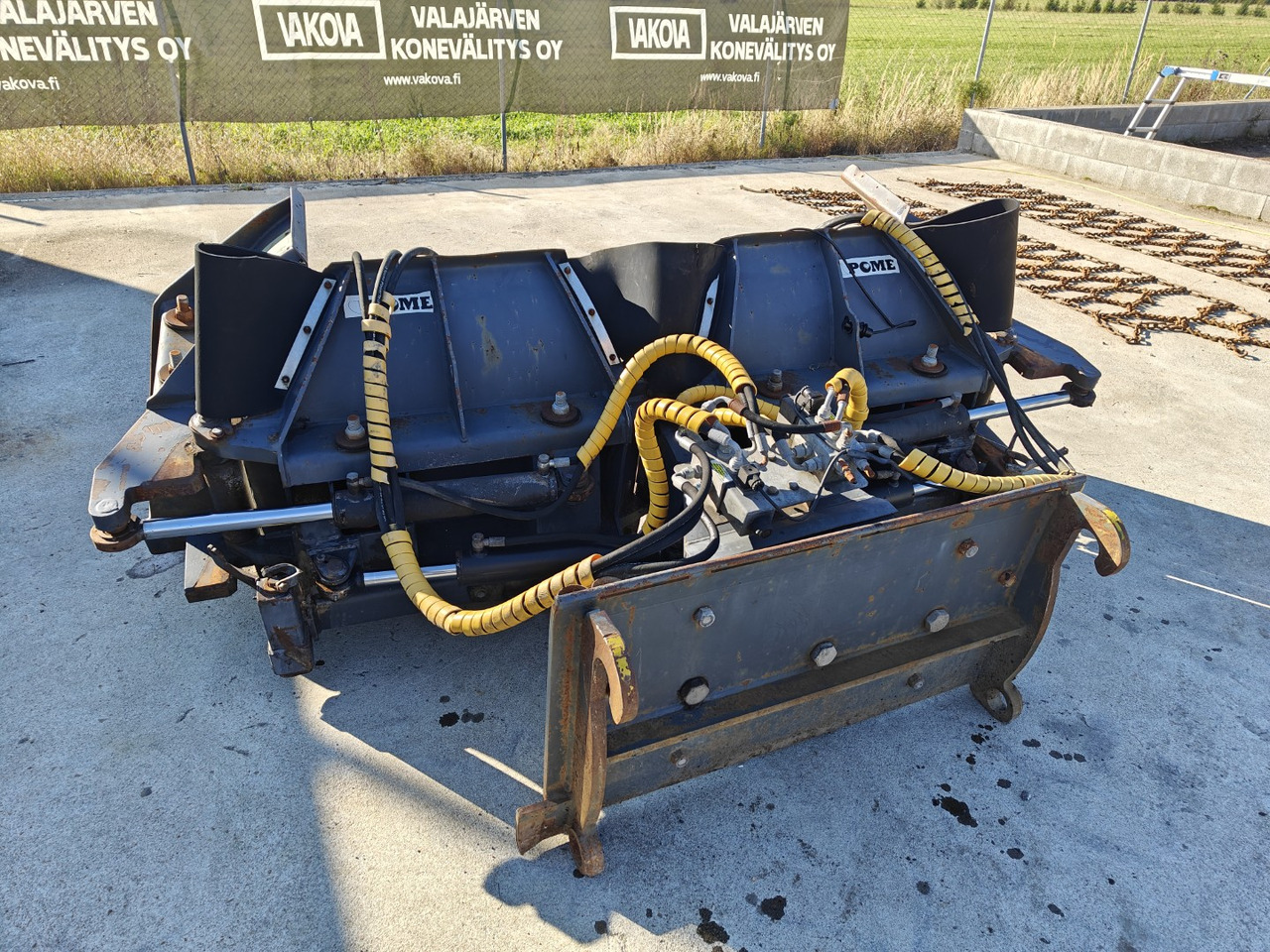 Pome U-aura 320cm - Lâmina limpa-neves por Veículo municipal/ Especial: foto 2 Pome U-aura 320cm - Lâmina limpa-neves por Veículo municipal/ Especial: foto 2